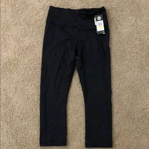 Under Armour Black Crop Leggings w/ tags